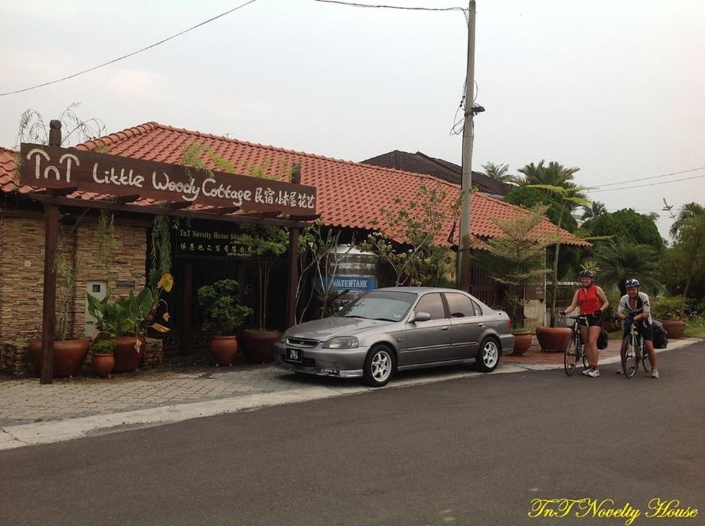 Apartmán Tnt Novelty House Teluk Intan Exteriér fotografie